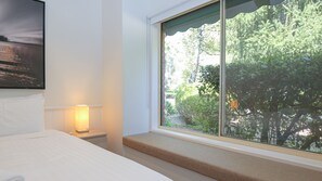 2 Schlafzimmer, Schreibtisch, Bügeleisen/Bügelbrett, kostenloses WLAN