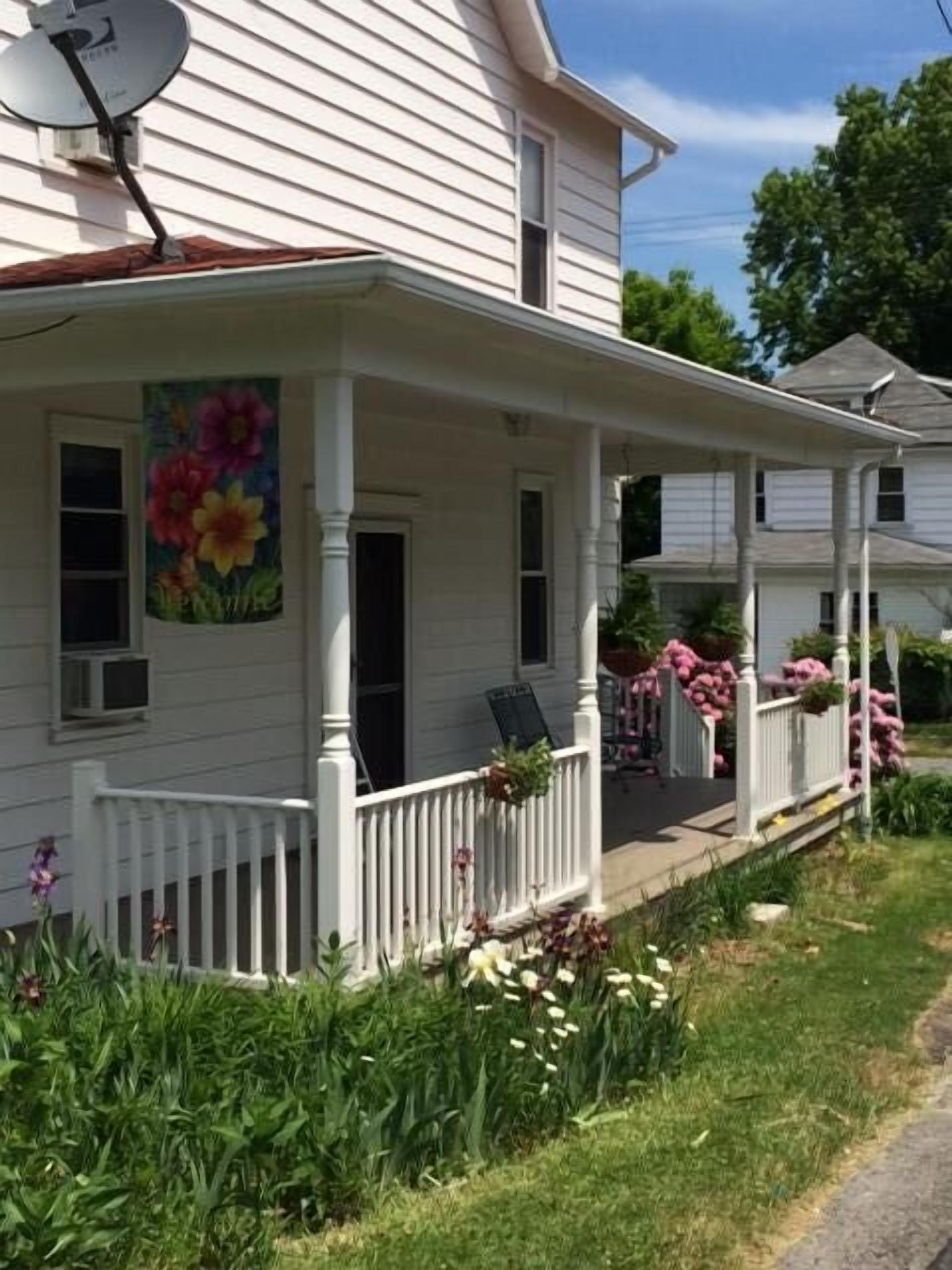 Friendly home in the heart of Ligonier