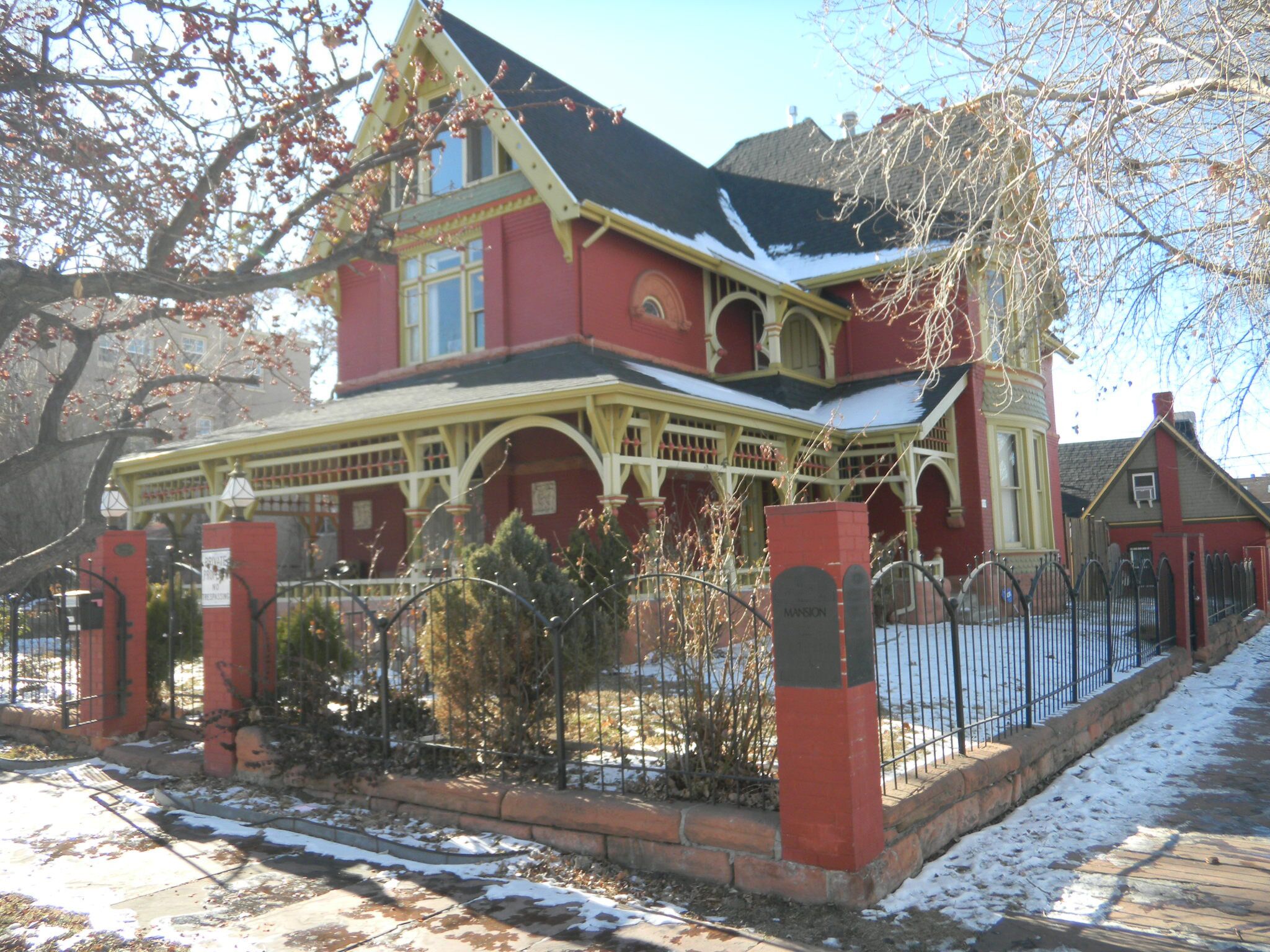 Unique Historic Victorian Mansion near Downtown Denver, Sleeps 16.