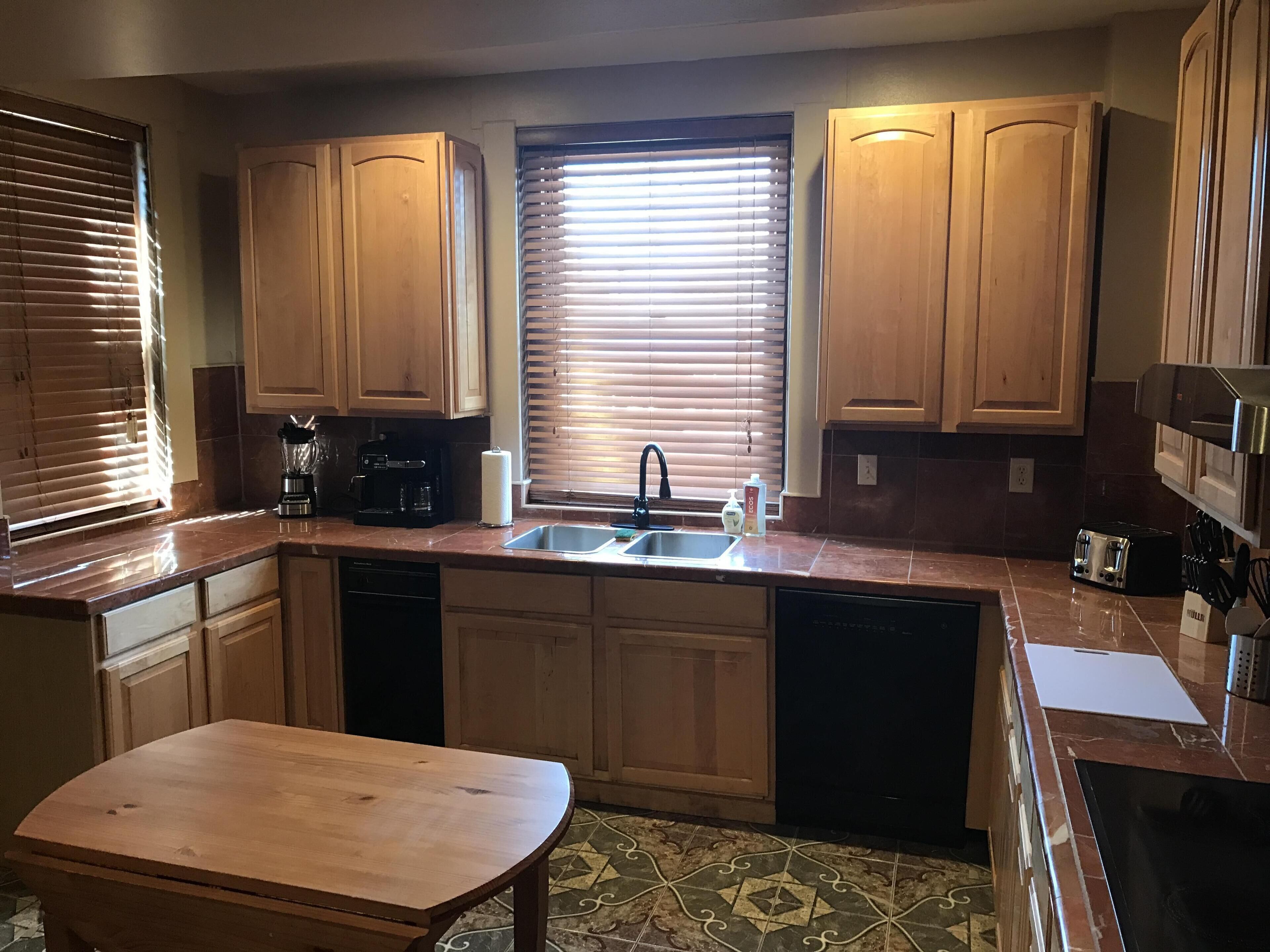 Unique Historic Victorian Mansion near Downtown Denver, Sleeps 16.