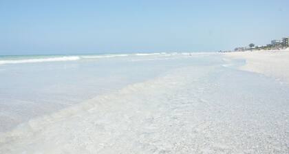 Final May Dates! Gulf-View 2BR2BA
Beach Condo - Save Now.