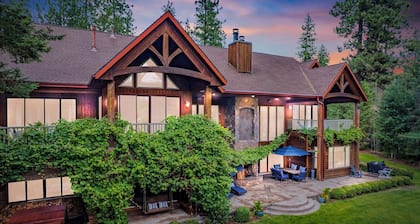 CDAs Finest Secluded Waterfront Estate 7000 Sq ft 5 Forested Acres-Close to town