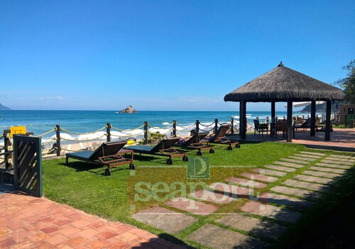 Juquehy Sea Front Condominium 84: best location 