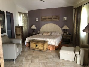 3 bedrooms, in-room safe, iron/ironing board, WiFi - Escape to Paradise 4/3.5 Home with Private Pool and fast internet with mesh wifi (Playa del Carmen)