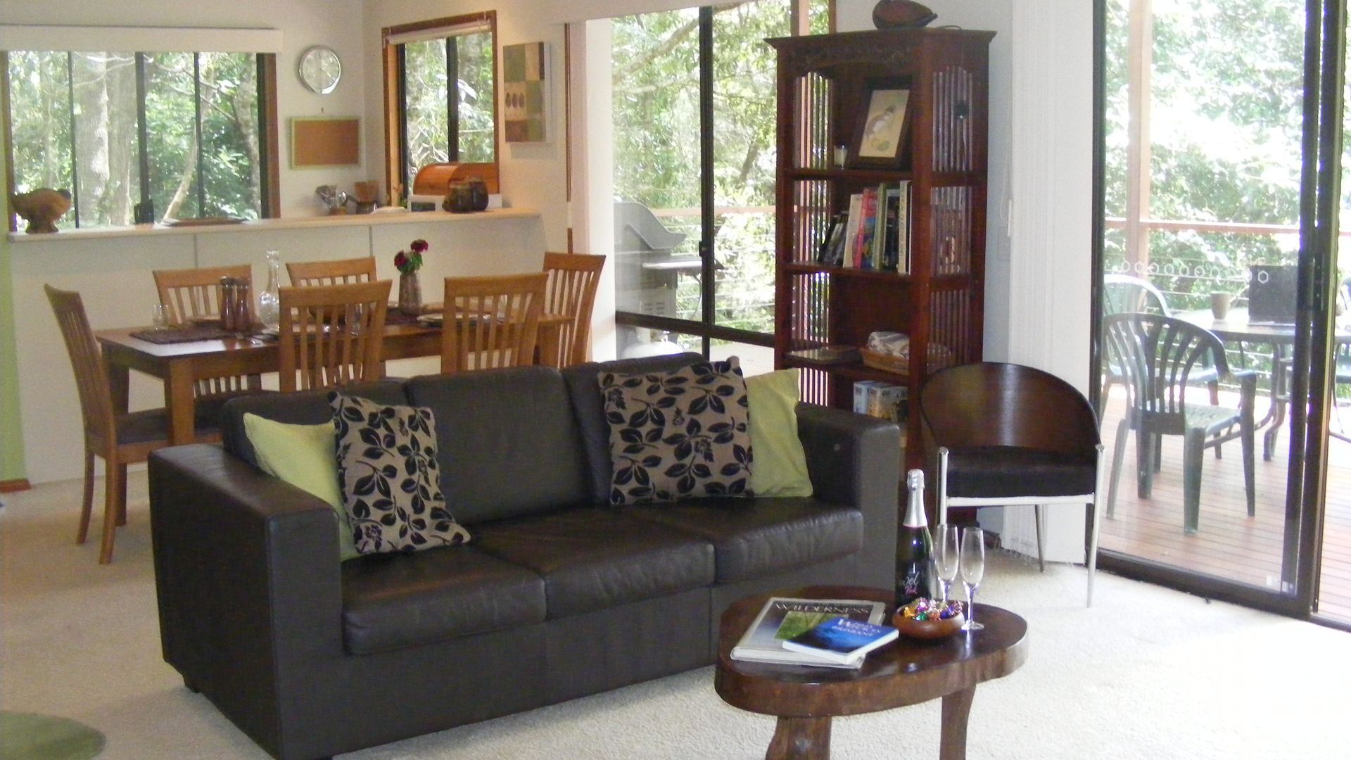 Dragonfly Cottage Springbrook