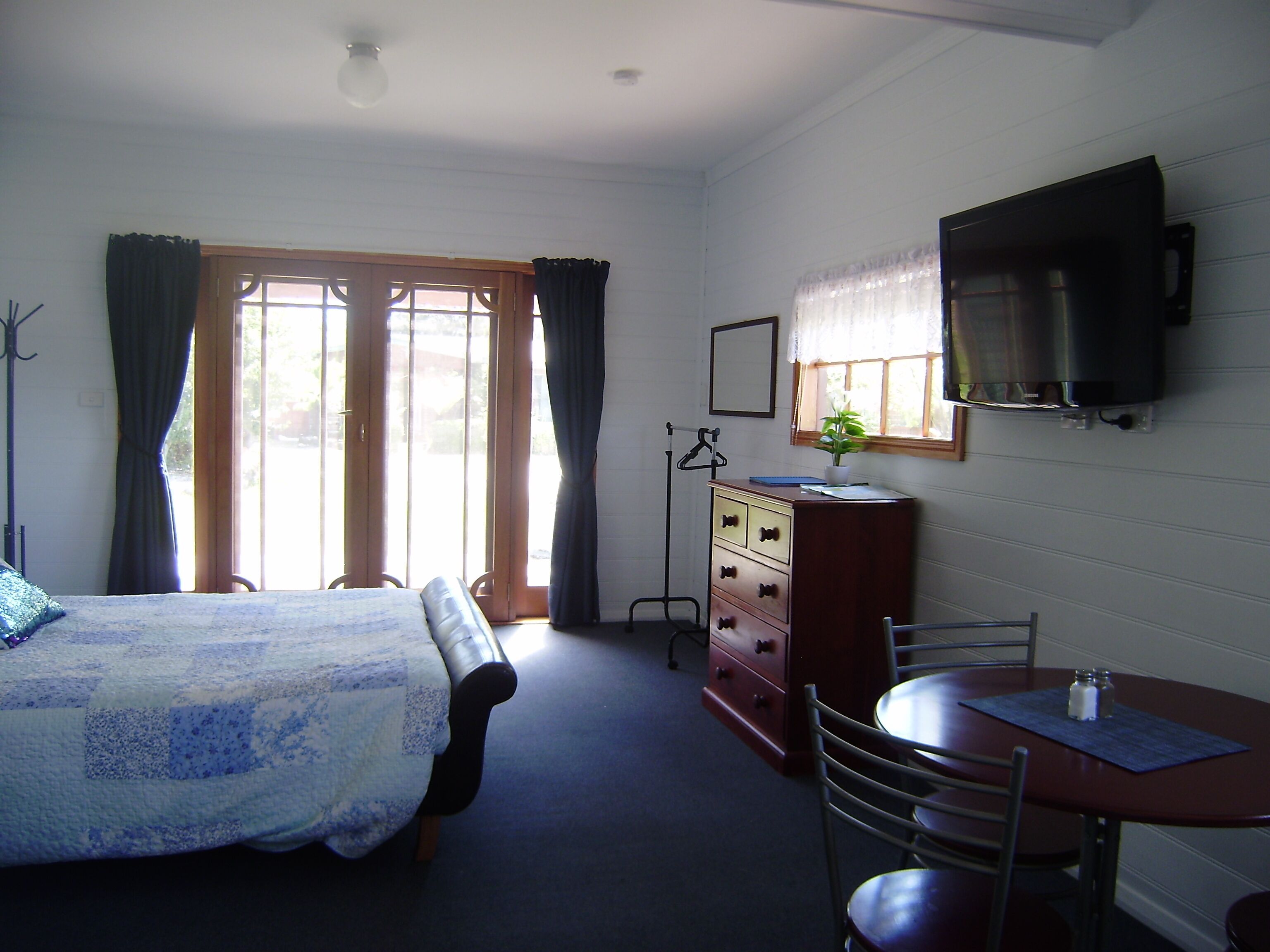 Sleepy Hollow Hideout - Hideout 1 