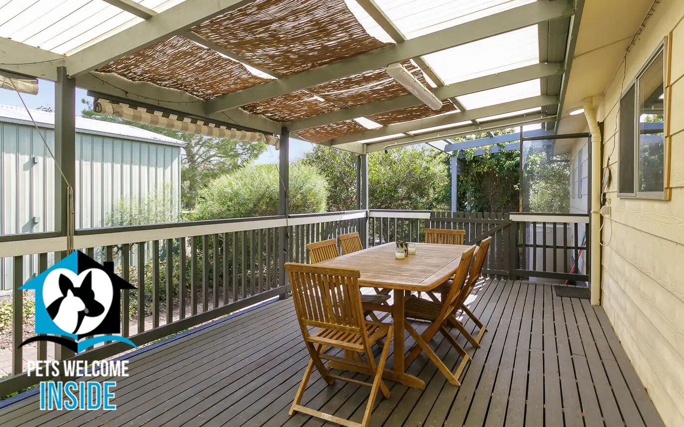 Renovated Retro Style + Park Views — image 17