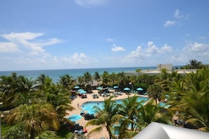 Piscine extérieure, piscine chauffée