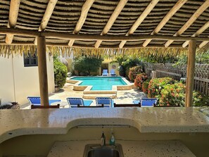 Piscine extérieure