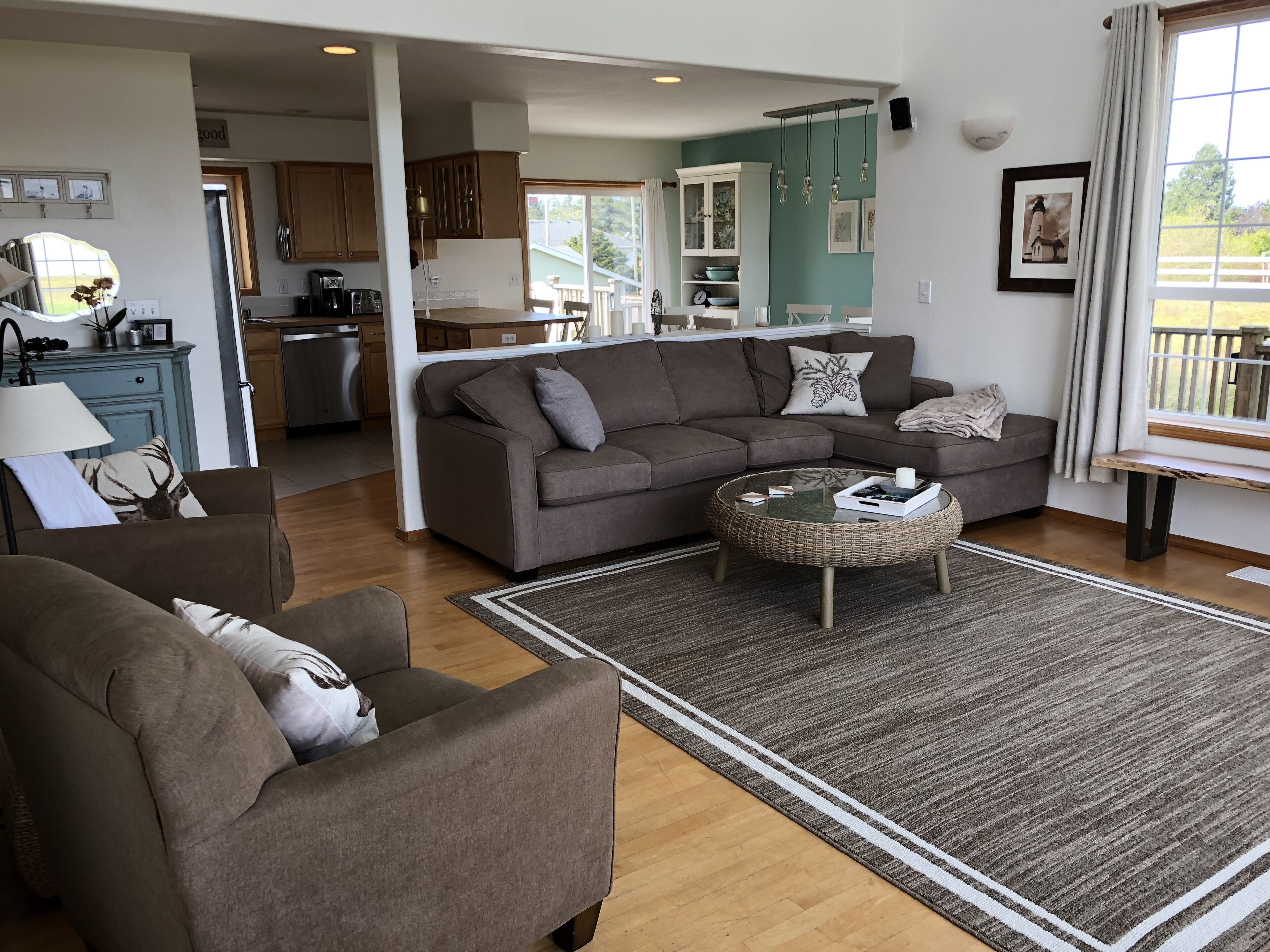 Pacific Wonderland!  Relax, Explore, & Discover Astoria & Oregon's North Coast