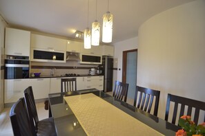 Dining - Paradise Gara apartments  (Privlaka)