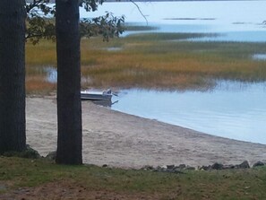 Sur la plage, serviettes de plage