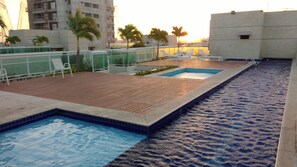 Outdoor pool - BEAUTIFUL APARTMENT BY THE SEA OF MACEIÓ... (Maceió)