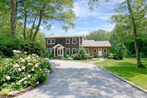 Exterior - Stunning Private Sunny Modern Southampton home-5 beds Last minute discounts (Southampton)