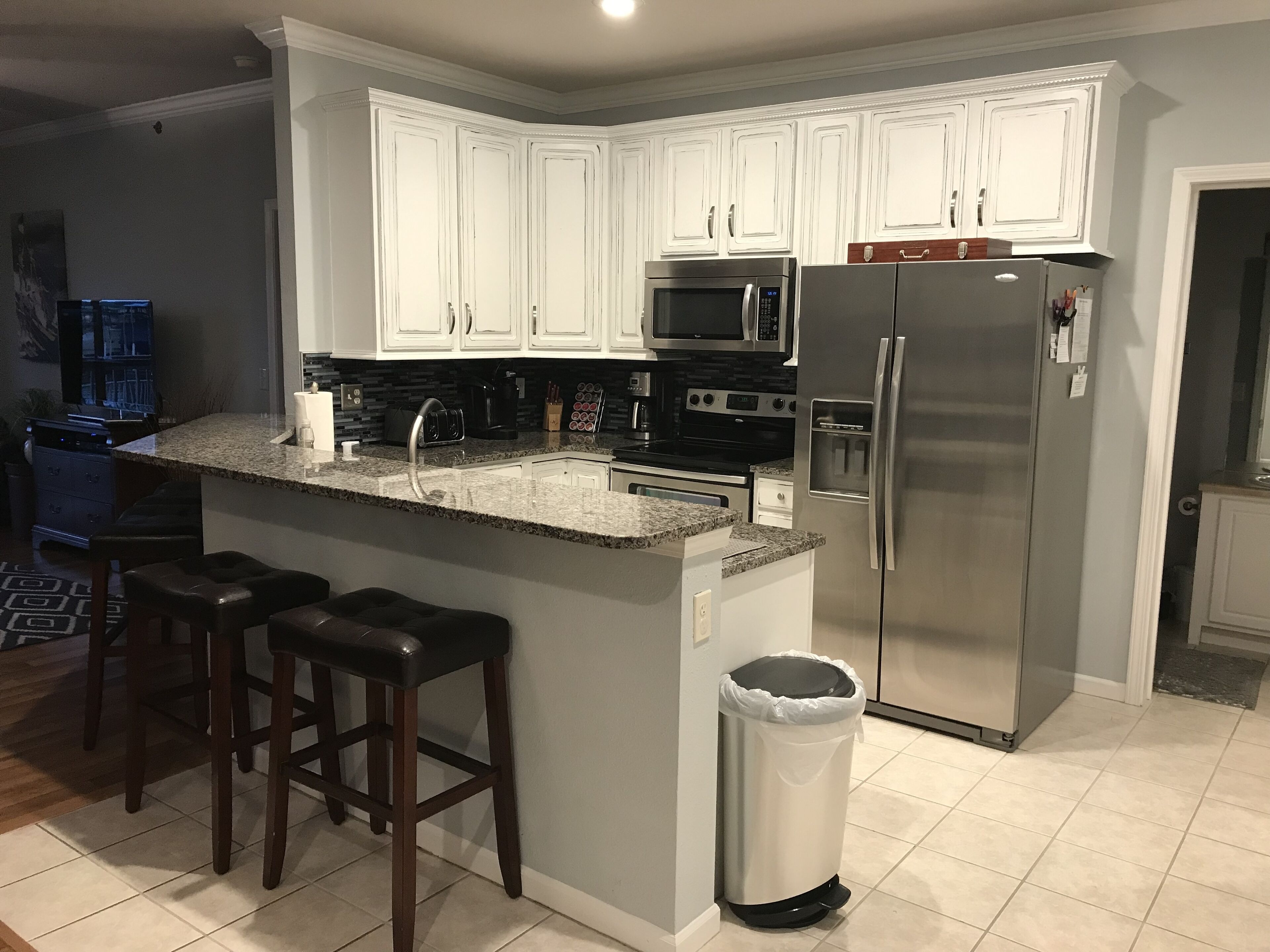 Minimal stairs! 15 second walk to pool, 45 second walk to 32x14 boat slip