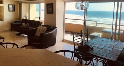 Downtown Rosarito Beach n Sand, 2 bedroom Condo, Directly on Beach Front