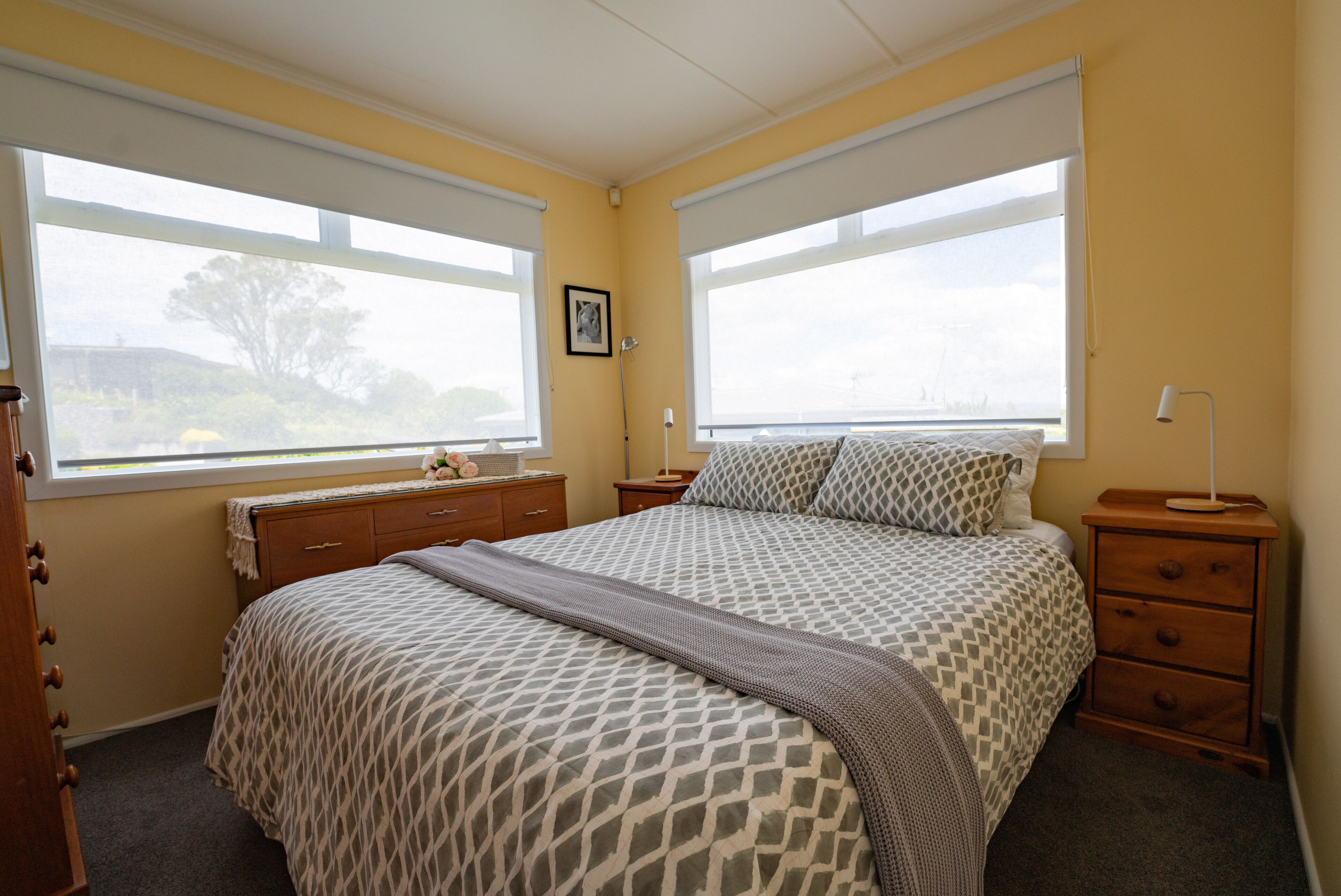 Main Bedroom- Queen Bed