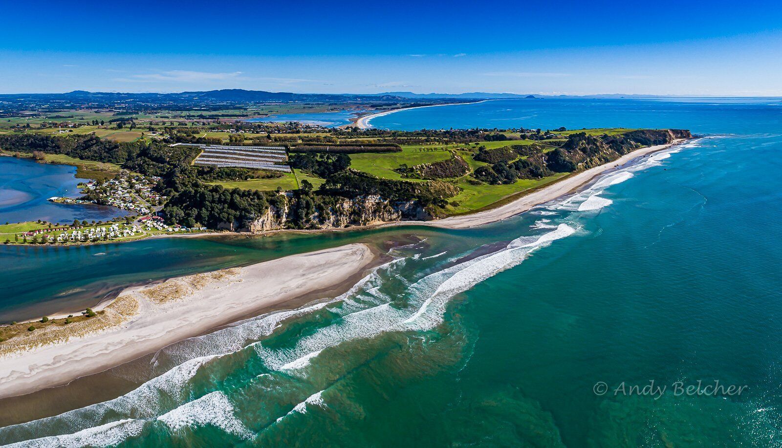 Beautiful Aerial  from Pukehina- towards Newdicks beach / Little Waihi/Maketu 