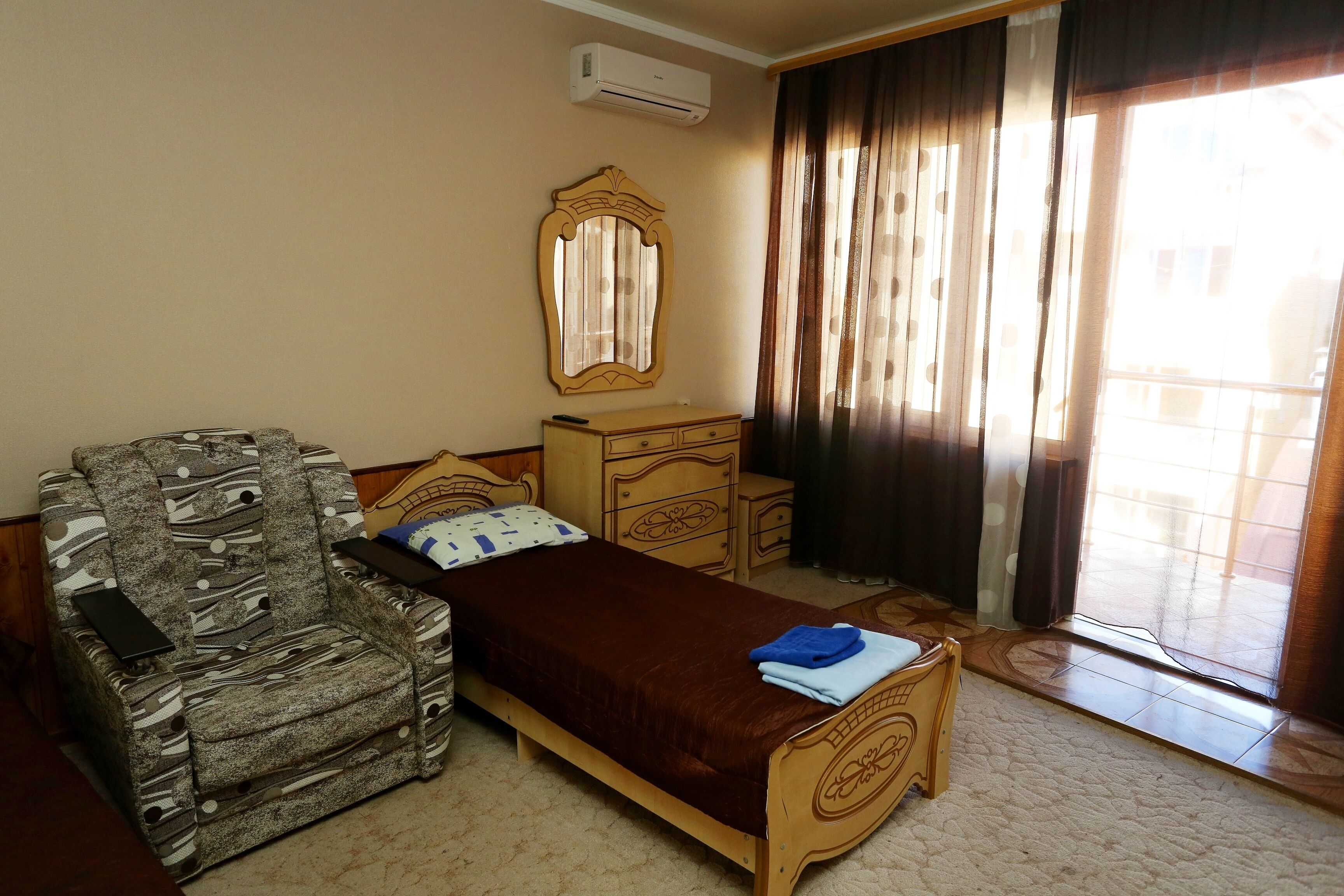 Chambre Triple Supérieure | 1 chambre, fer et planche à repasser, Wi-Fi gratuit