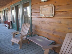 Terrace/patio - Oquossoc Suite #3 | A/C (Oquossoc)