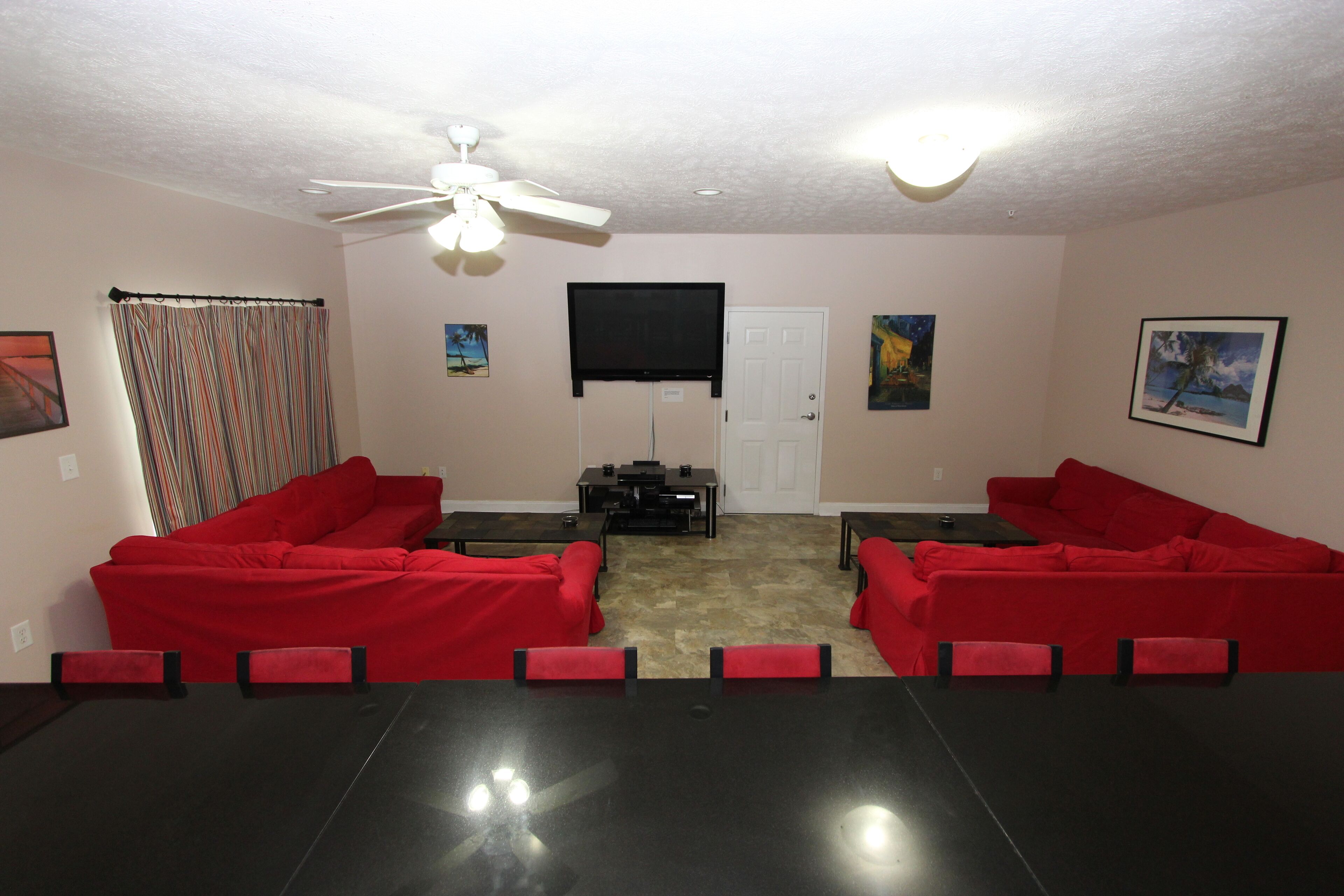 3100 SqFt Villa with 6 bedrooms, 5 bathrooms in Central Myrtle Beach