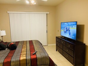 4 chambres, bureau, fer et planche à repasser, Wi-Fi gratuit