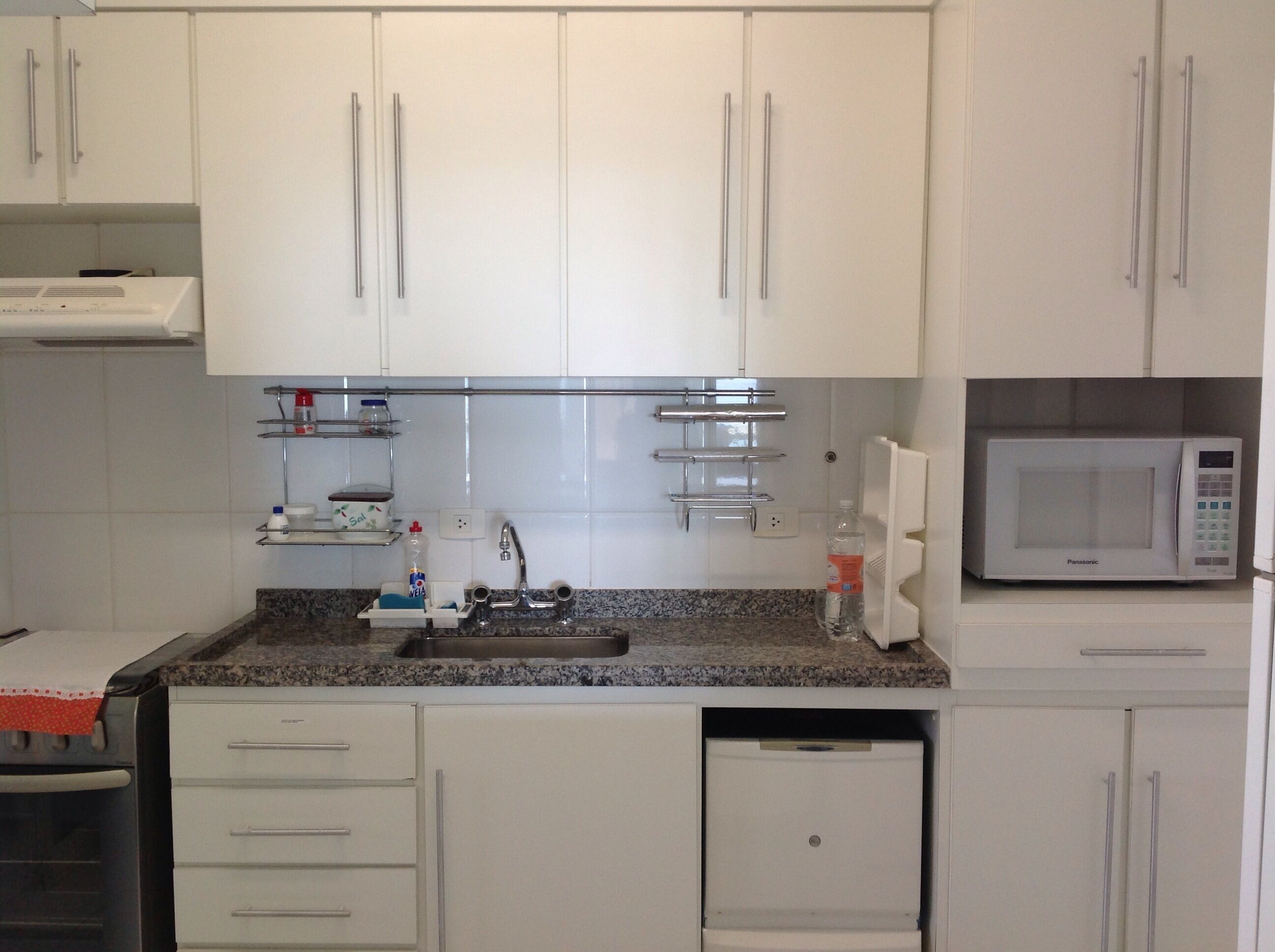 Apartment 3 bedr. being 2 suites with views to the sea and 50m of the sand