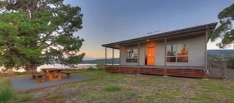 lujo mareas REACH con absoluta waterfrontage