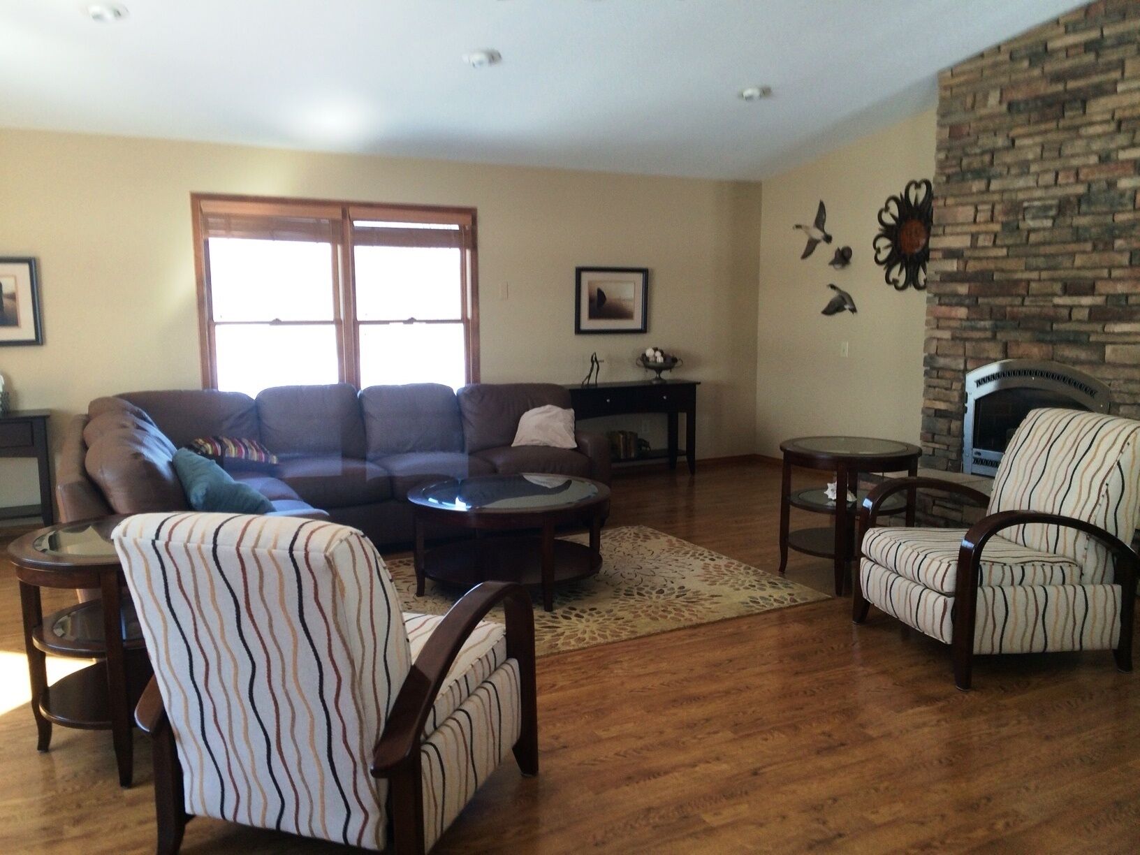 Look no further, this location has it all, including private boat launch