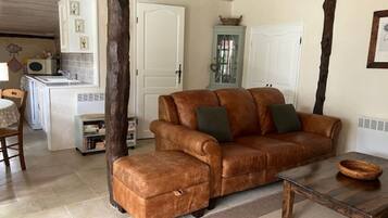 Televisie, boeken en een stereo