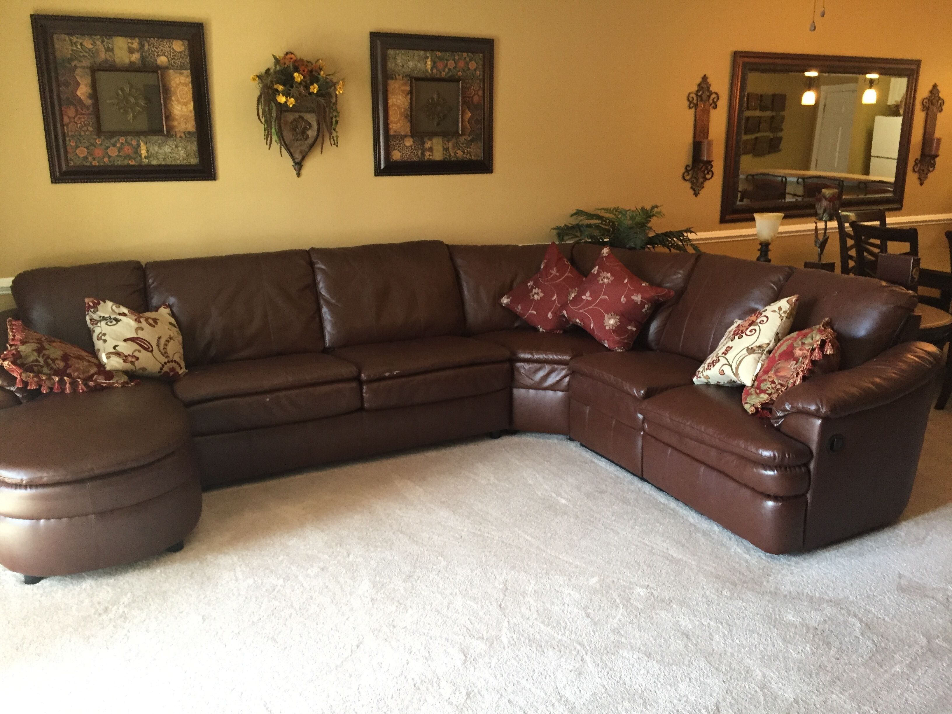 Beautiful Appointed 1, 2 And 3 Bedroom Condos located at Arrowhead & Myrtlewood