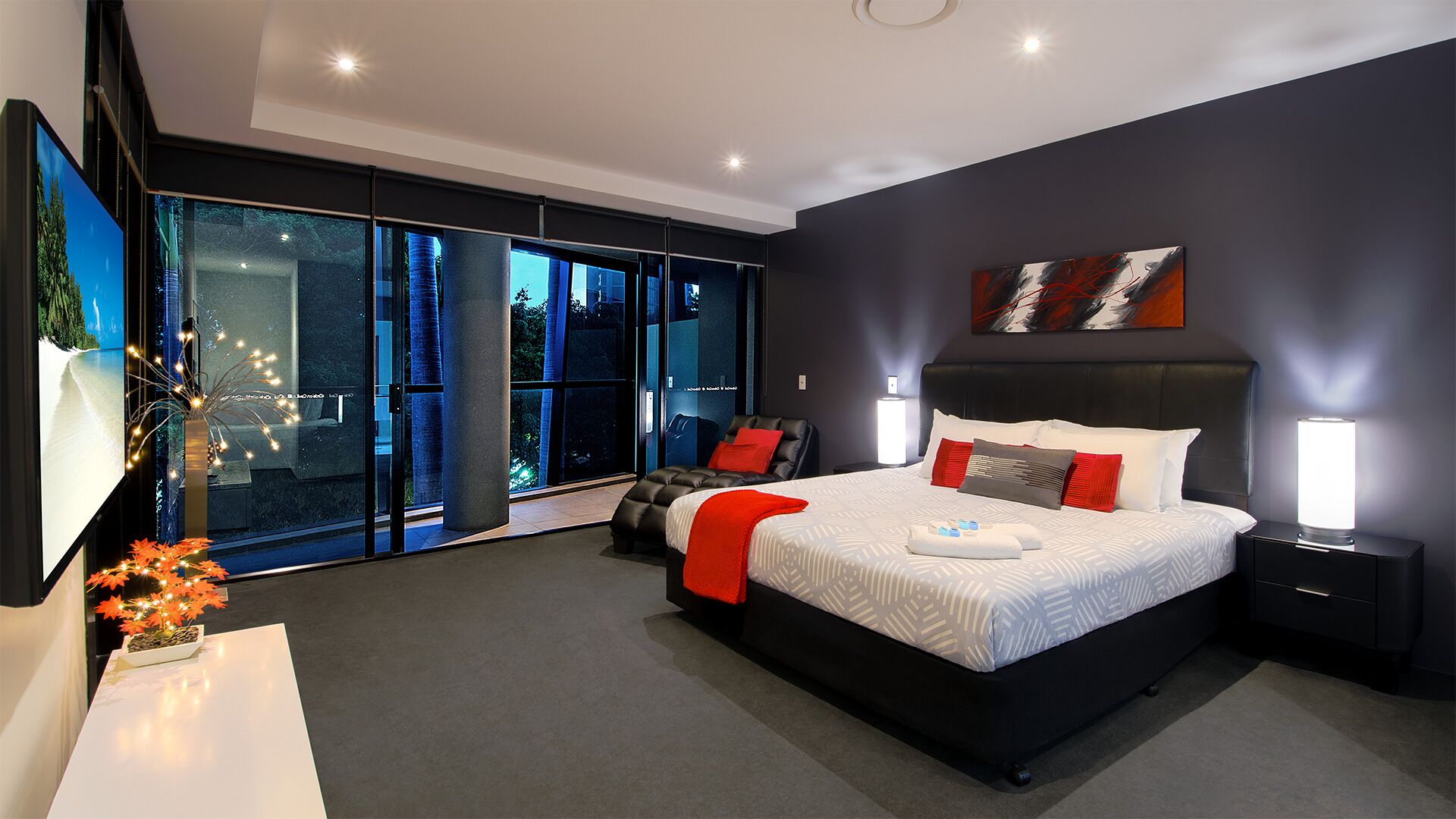 3 bed 3 bath on lvl 2 in Circle on Cavill — image 13