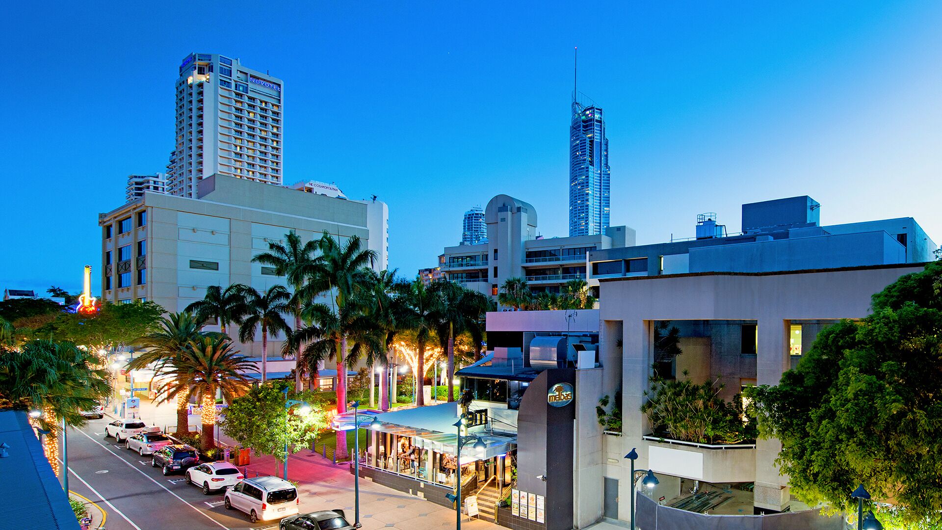 3 bed 3 bath on lvl 2 in Circle on Cavill — image 22
