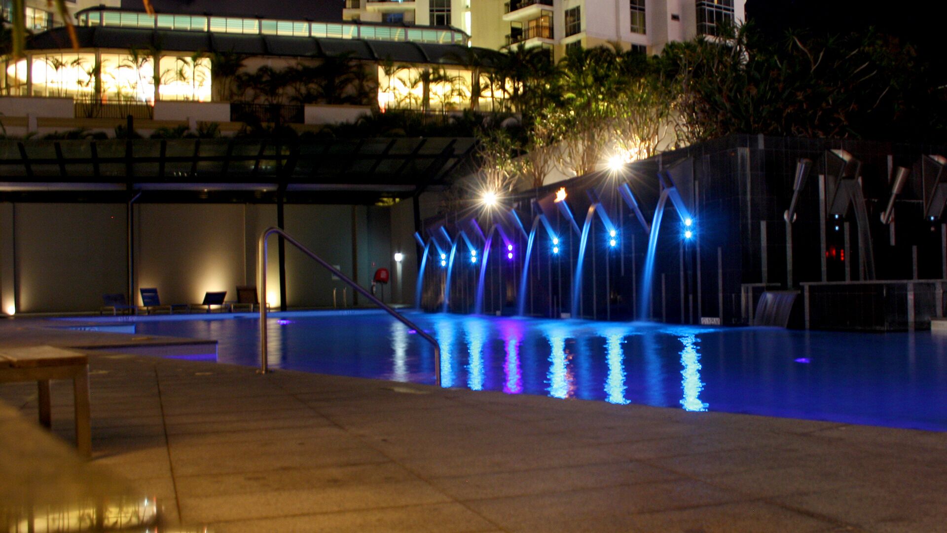 3 bed 3 bath on lvl 2 in Circle on Cavill — image 7