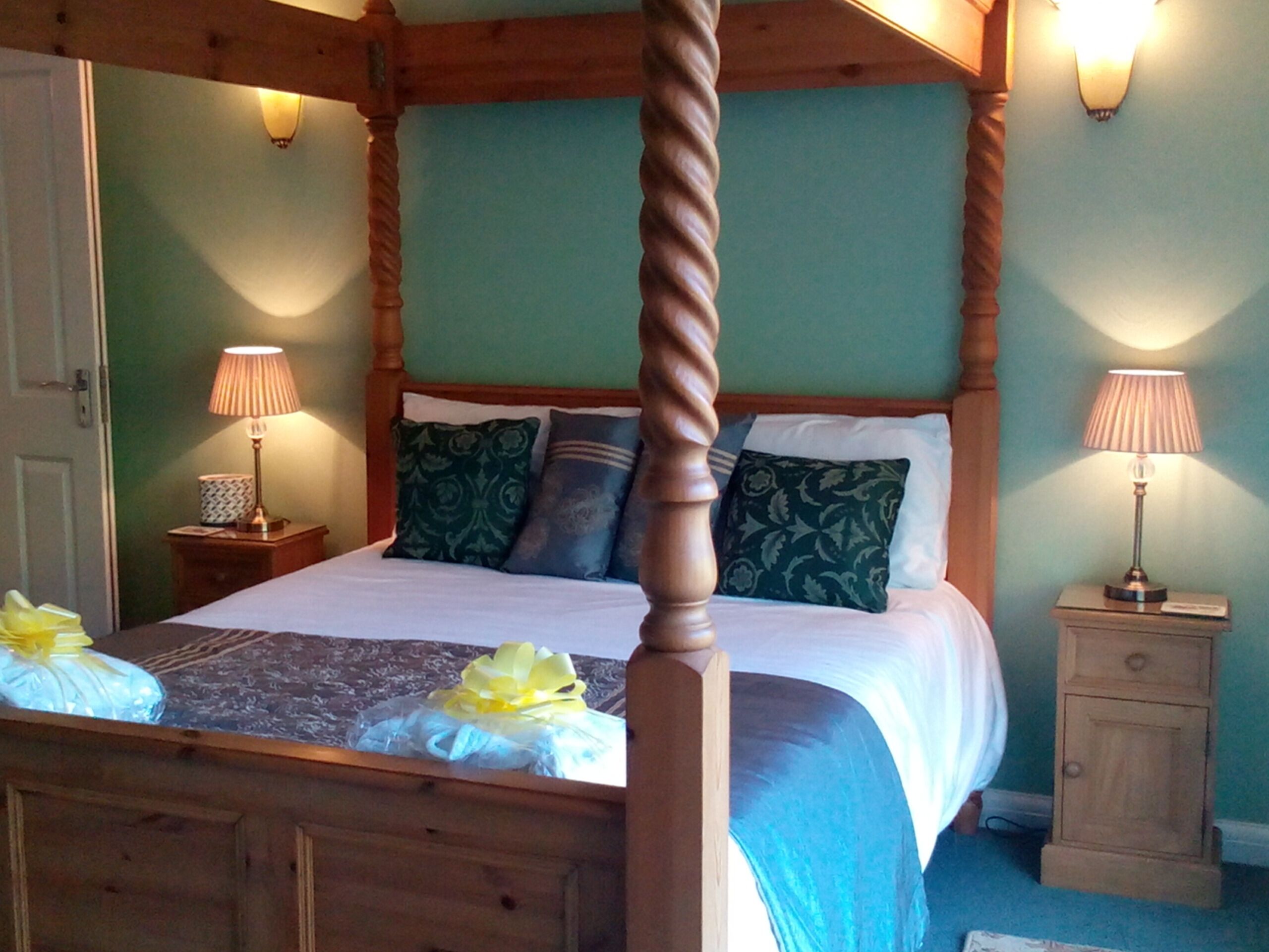 Luxury cottage in stunning location on the Lancashire /Yorkshire border.