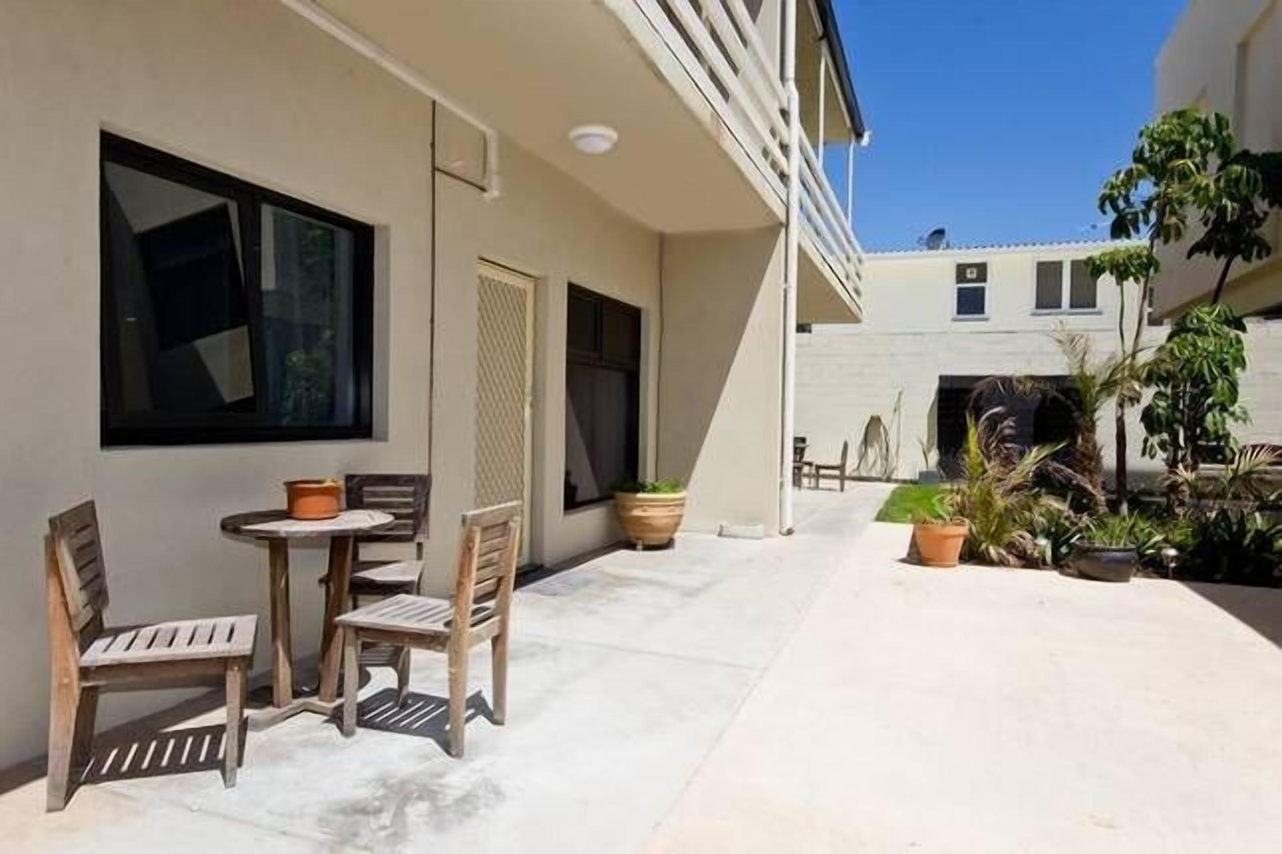 Atlantic West Beach Apartments — image 3