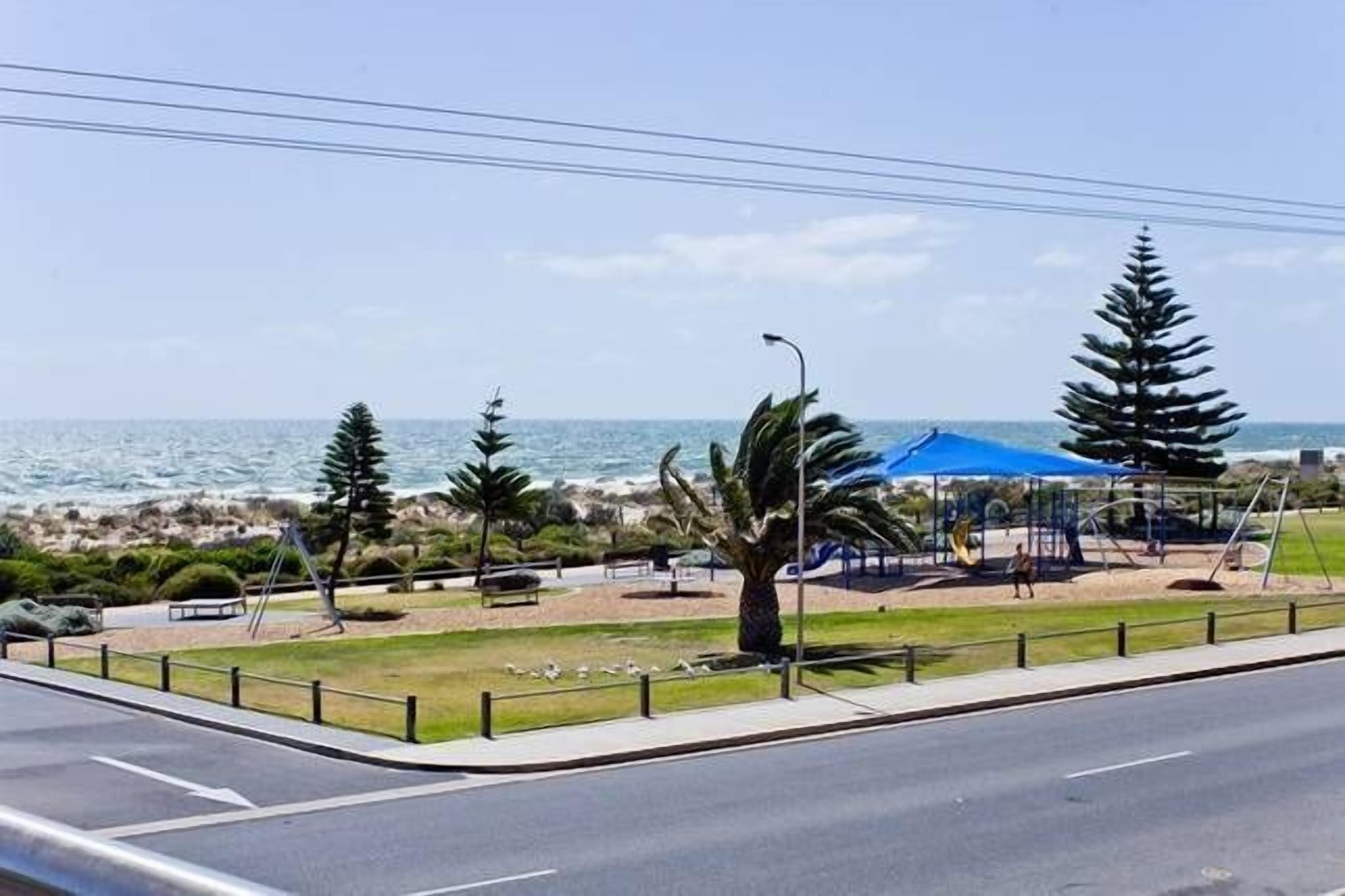 Atlantic West Beach Apartments — image 5