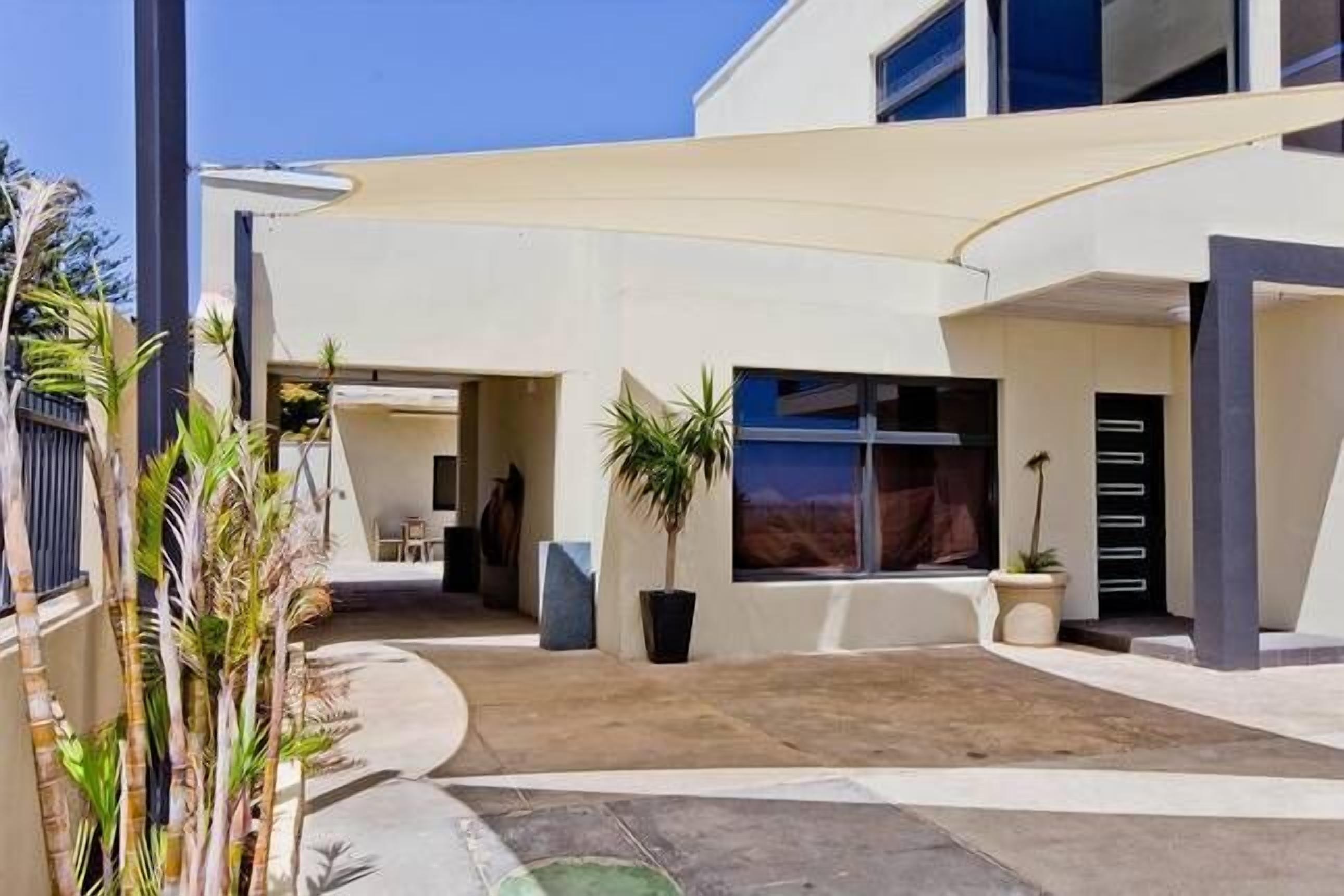 Atlantic West Beach Apartments — image 2