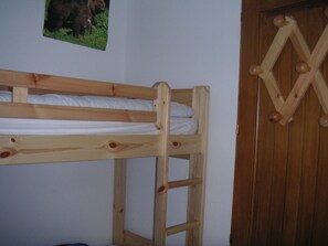 1 bedroom, iron/ironing board