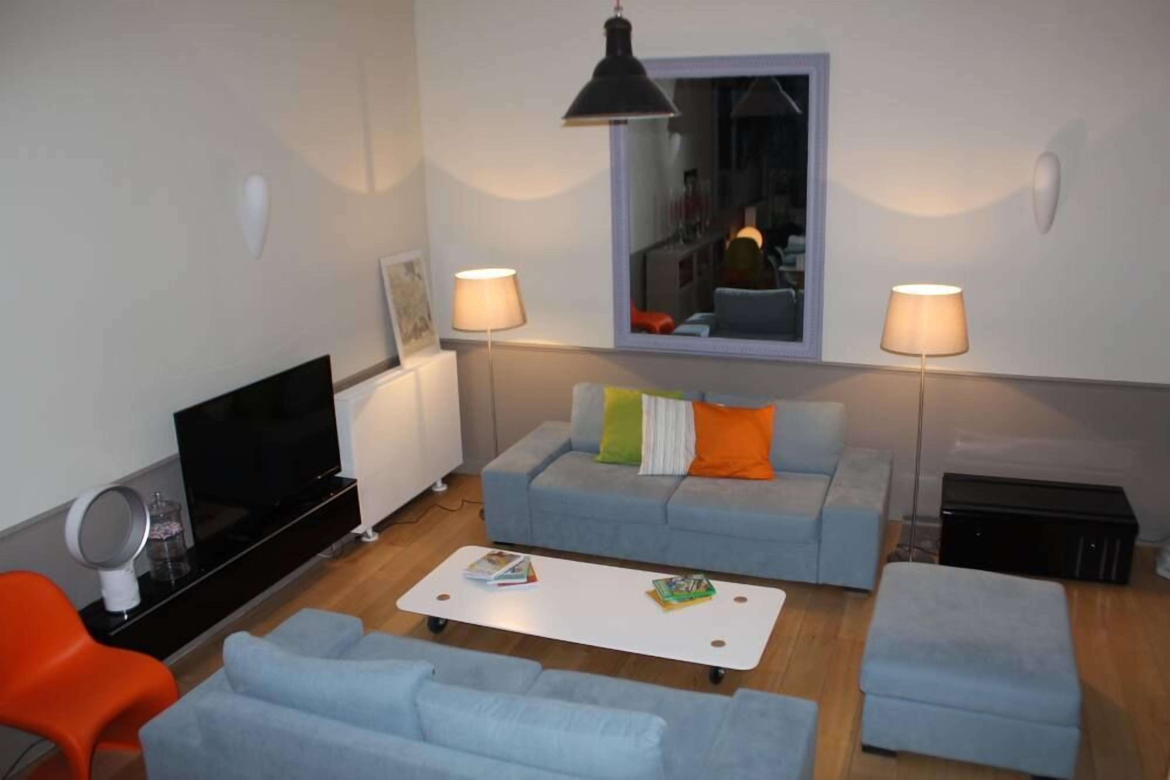 Comfortable loft close to the Chateau de Versailles