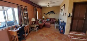 Interior - Casa Tortuga - Cabo Pulmo area (Boca del Salado)