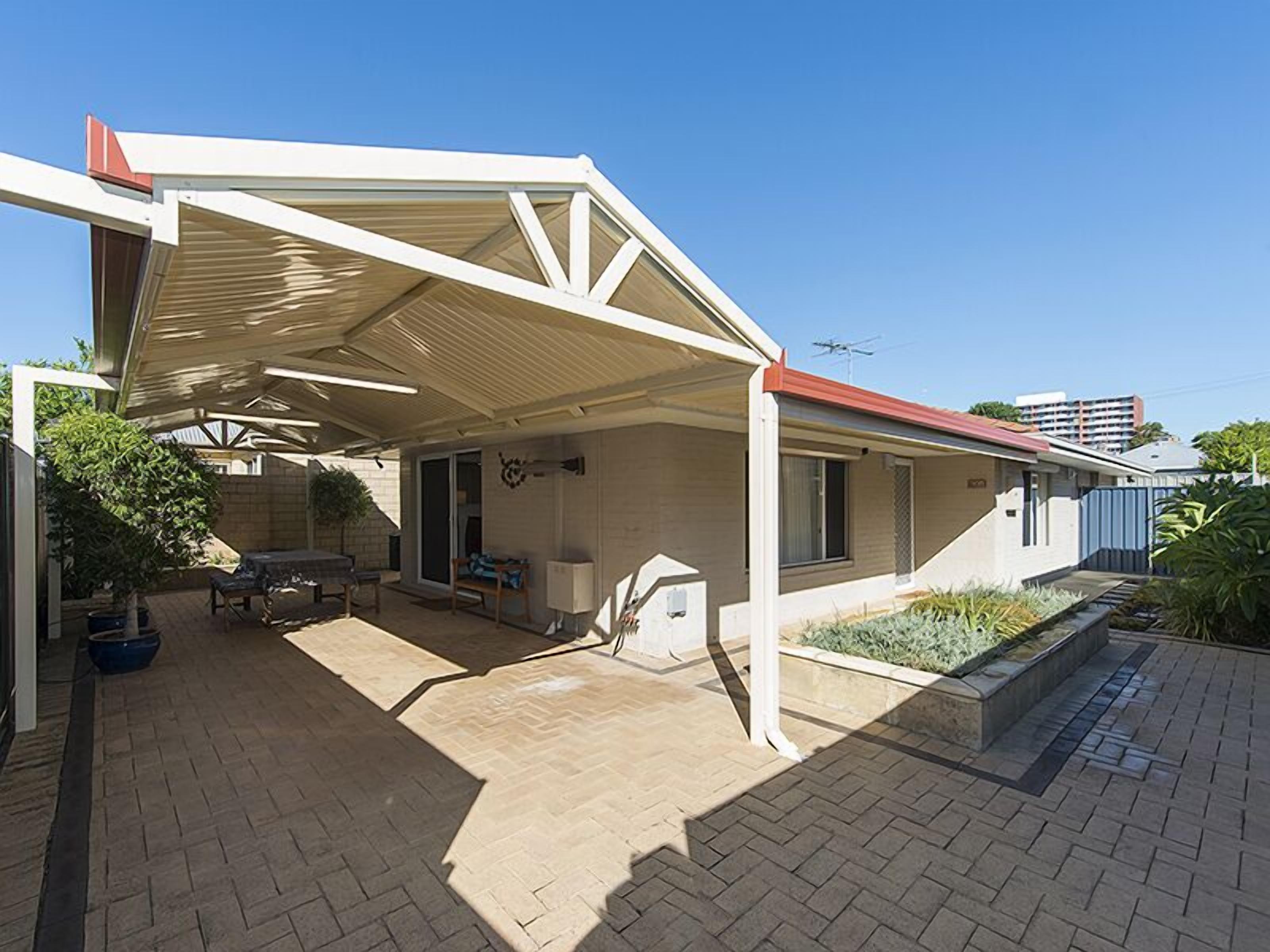 Kirrilly's Cottage- Home away from Home — image 7