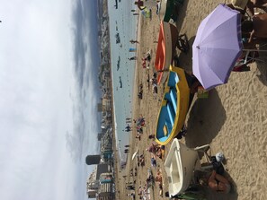 Beach nearby, beach towels