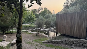 Enceinte de lâhĂ©bergement