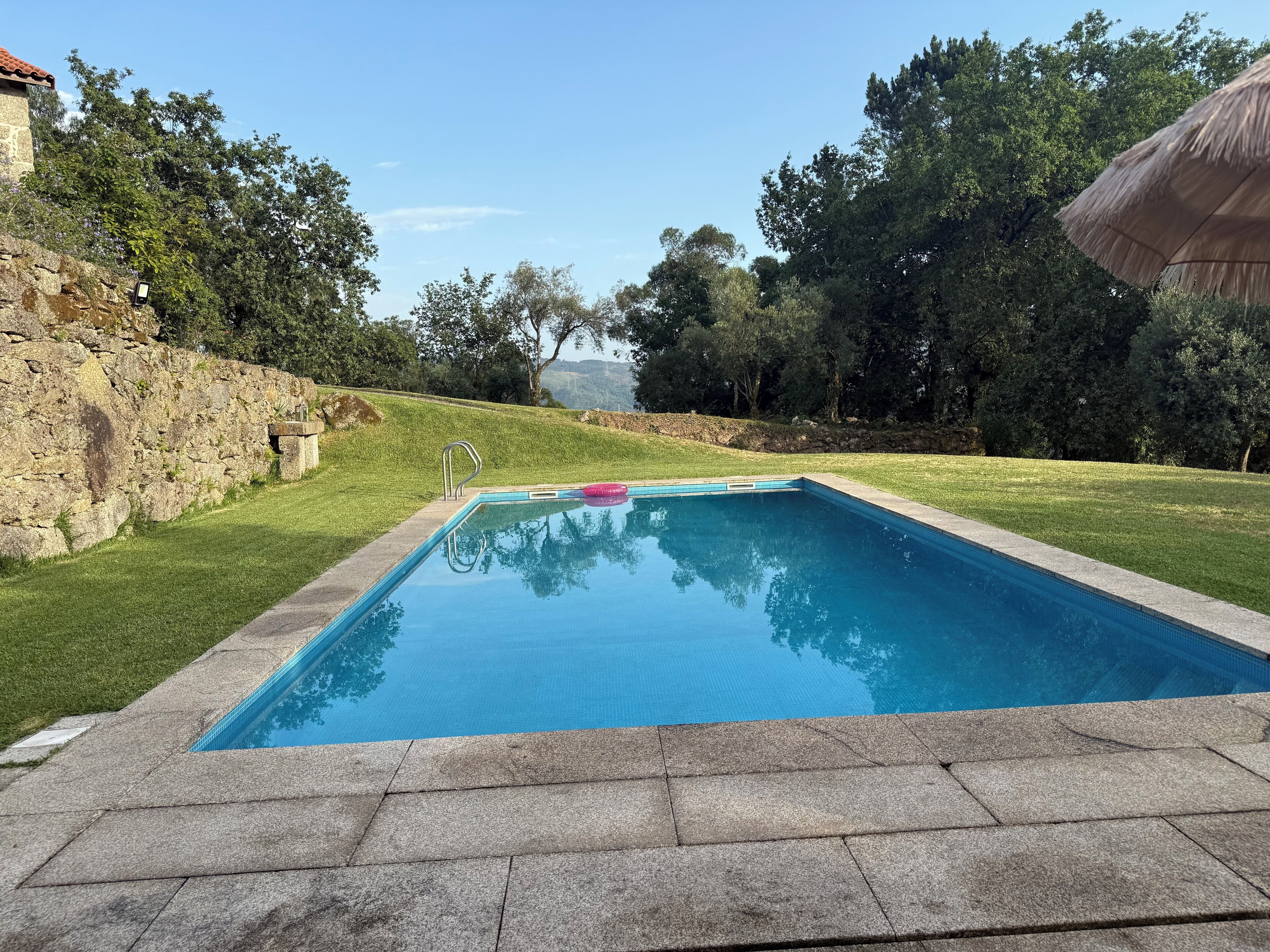 Piscine extérieure, piscine chauffée