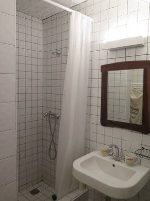 單棟房屋, 3 間臥室 | 浴室 | 淋浴設備、免費梳洗用品、風筒、提供毛巾