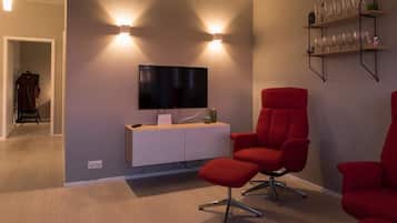 House, 3 Bedrooms | Living area