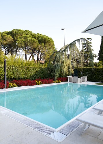 Prestigious villa with private pool, Valpolicella,near Lake Garda