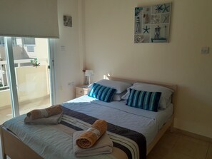 2 bedrooms, in-room safe, iron/ironing board, travel cot