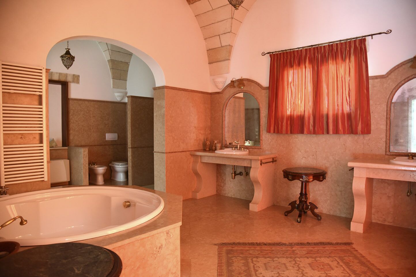 Villa with private pool surrounded by Salento olive grove